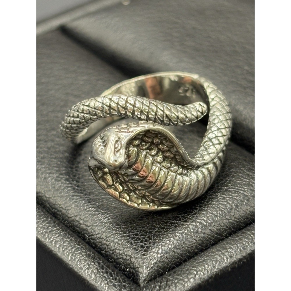 New Condition Sterling Silver Cobra Snake Ring 5 Grams Size 7.00 J3